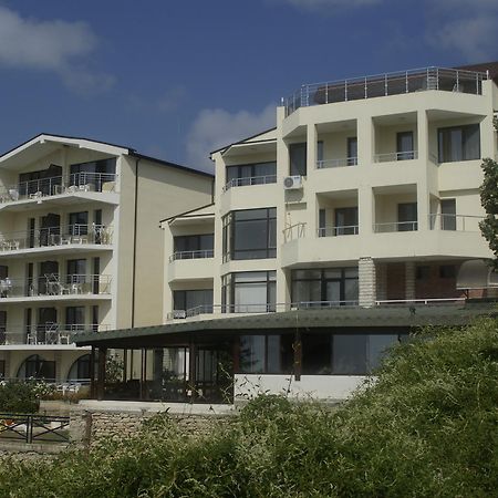 Family Hotel Venera Kavarna ภายนอก รูปภาพ